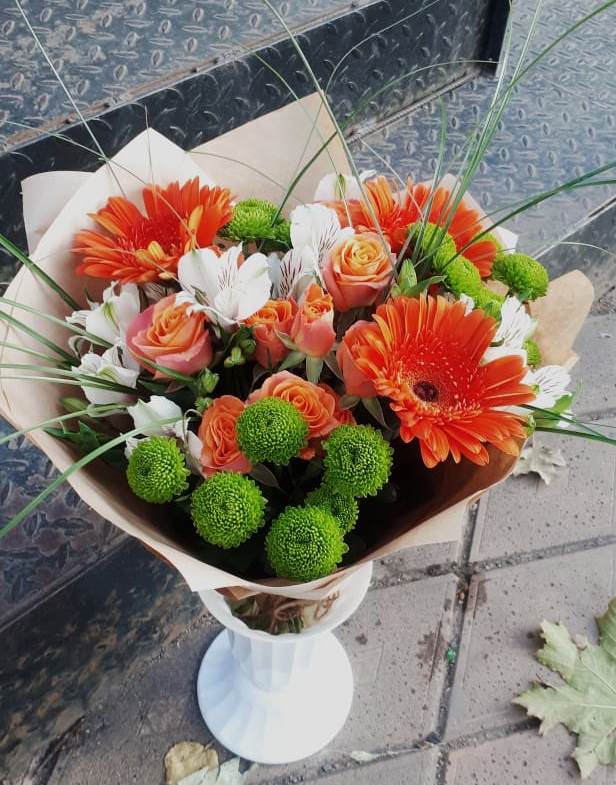 Букет цветов из: Герберы, Хризантемы, Альстромерии и Розы в Синьково