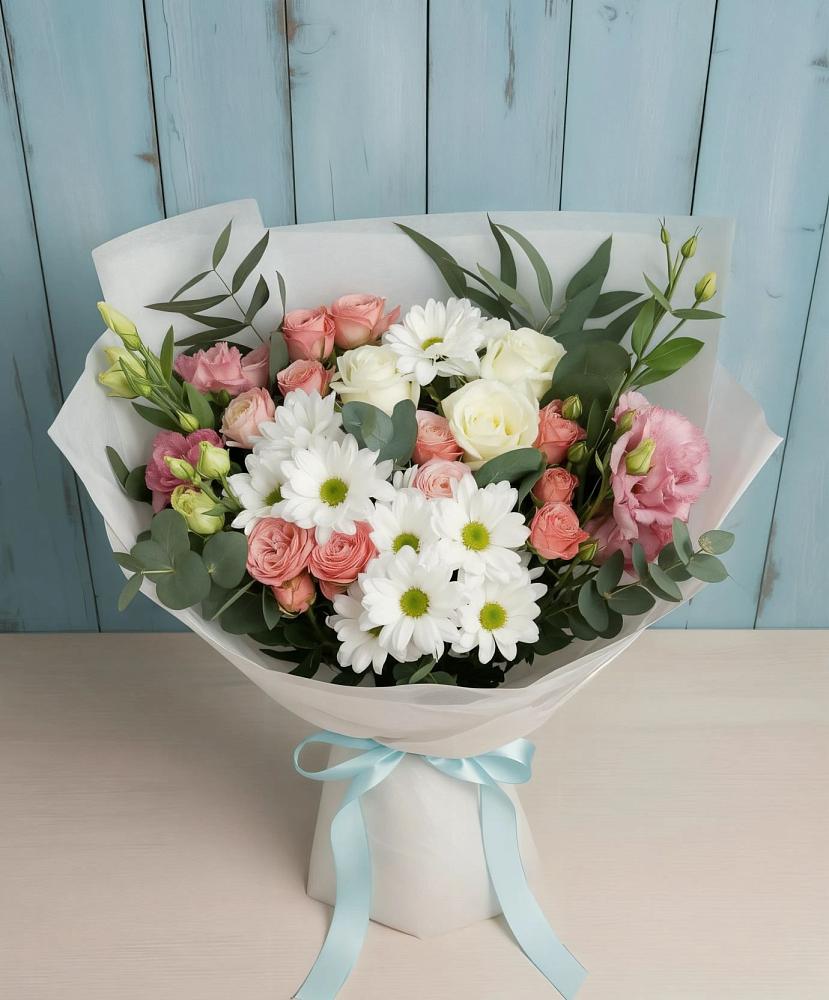 Букет цветов из: Розы, Лизиантусы и Хризантемы в Синьково