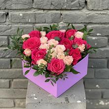 Цветочная композиция из Розы в коробке в Синьково