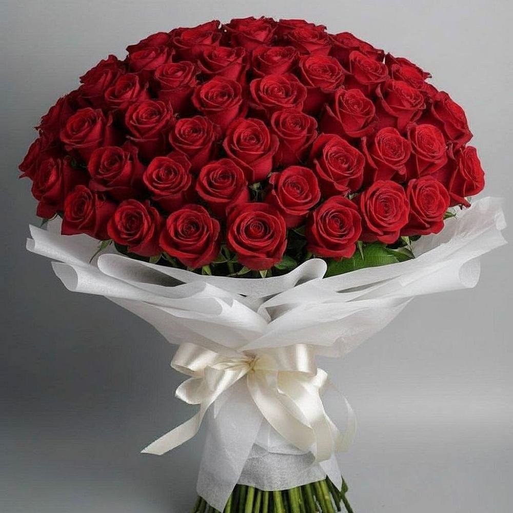 Букет 101 Красная роза Блэк Мэджик в Синьково