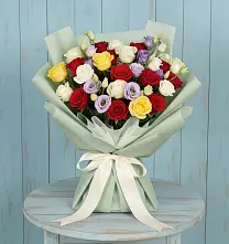 Букет цветов из:  Розы в Синьково