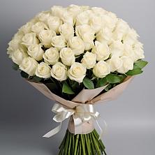 Букет 101 беля роза Белоснежка в Синьково