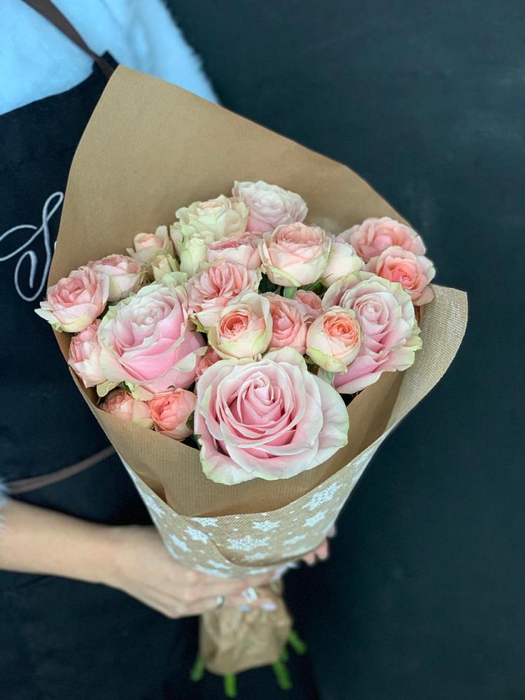 Букет цветов из: Хризантемы и Розы в Синьково