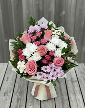 Букет цветов из:  Альстромерии, Гвоздики, Розы и Хризантемы в Синьково