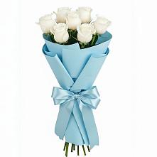 Букет 7 белых роз Проуд в Синьково