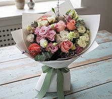 Букет цветов из:  Розы, Лизиантусы и Гвоздики #REPLACE_PRED# Синьково