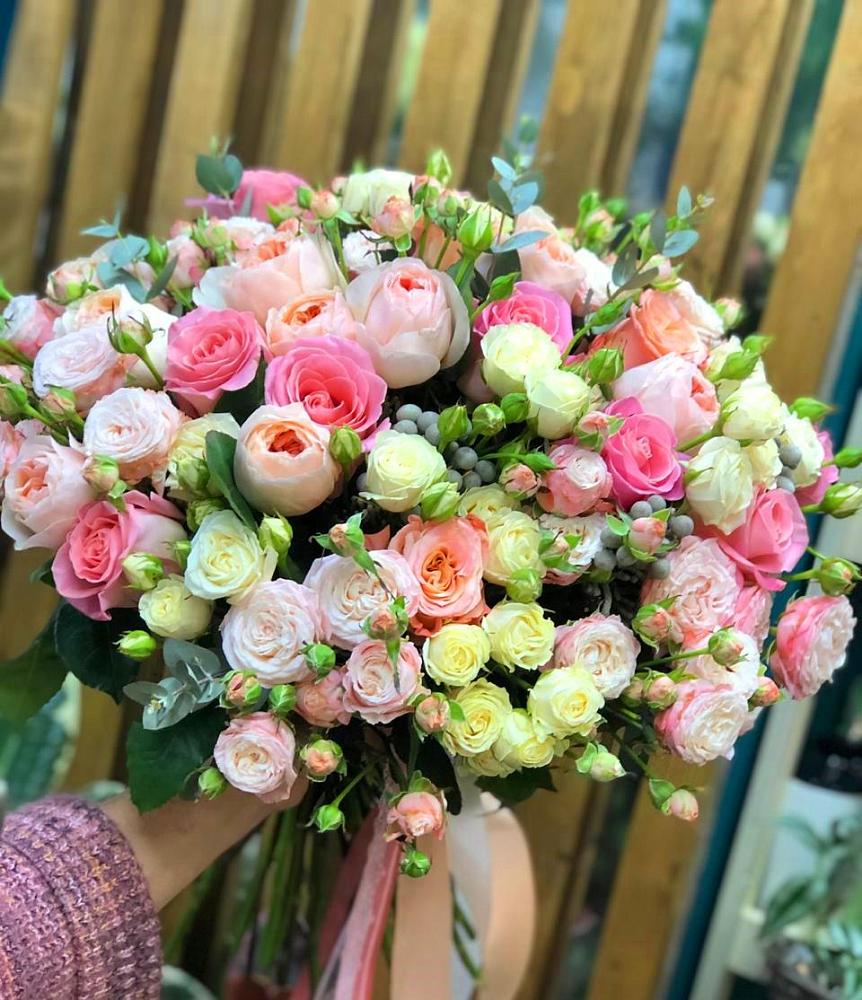 Букет цветов из: Розы в Синьково