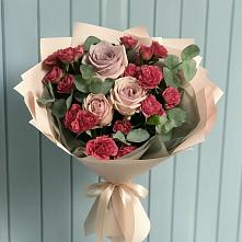 Букет цветов из:  Гвоздики и Розы в Синьково
