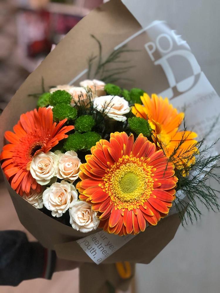 Букет цветов из: Герберы, Хризантемы и Розы в Синьково